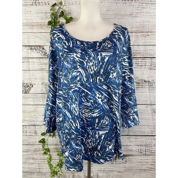 Robert Louis Tunic Top Plus size 1X Blue White Stretch Tropical Modest Casual - Picture 2 of 16
